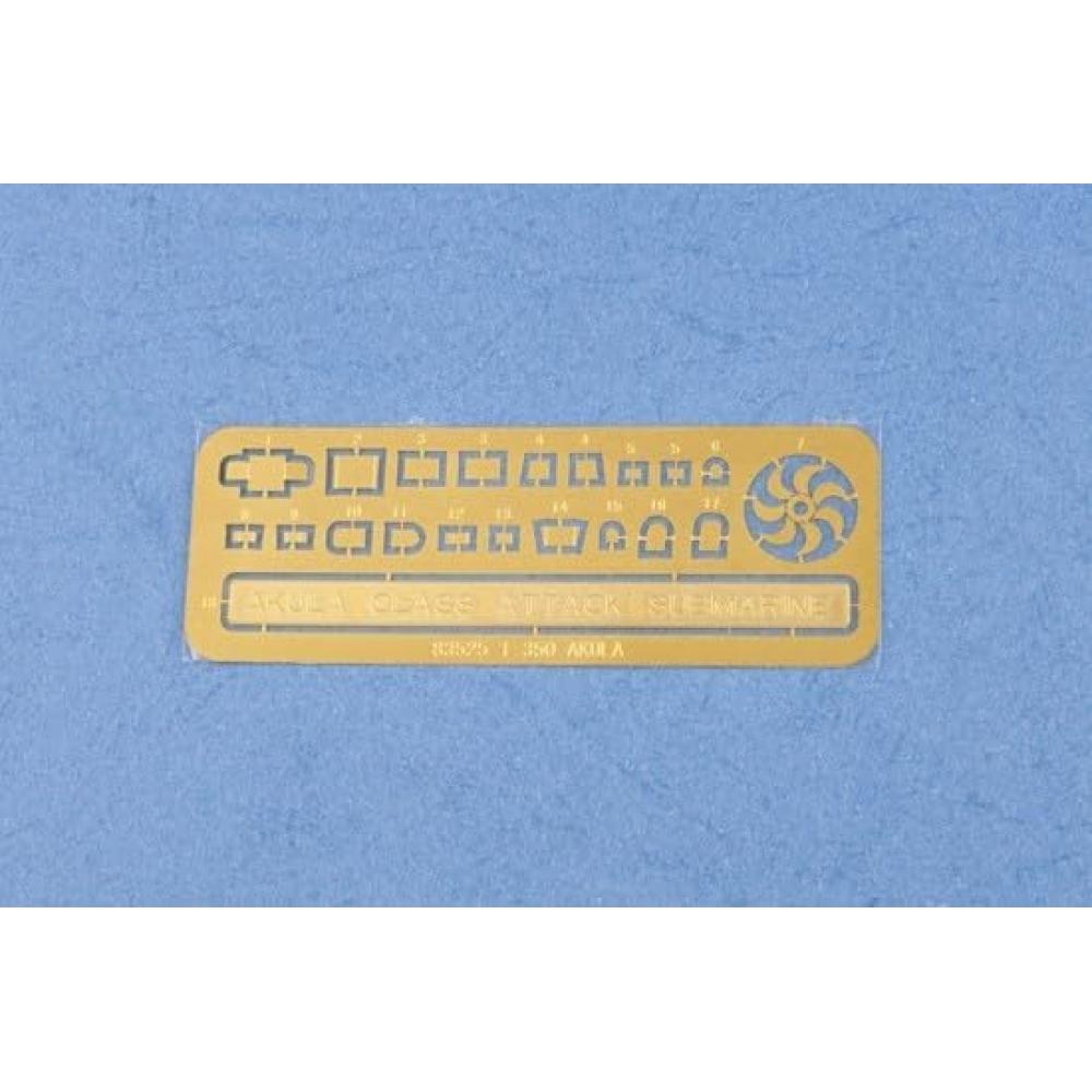 Hobby Boss 1 350 Серия Подводные лодки Российский флот Подводная лодка класса "Акра" 83525 Пластиковая модель