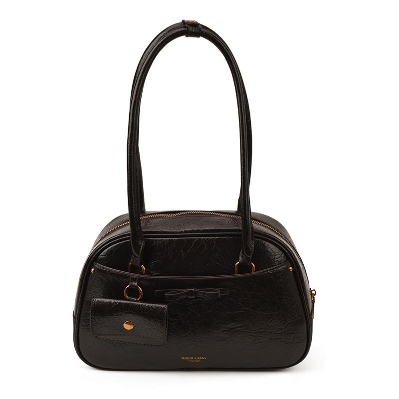 Сумка премиум-текстуры большой вместимости 2025 новая женская сумка осень и зима универсальная на одно плечо подмышечная сумка портативная сумка-подушка