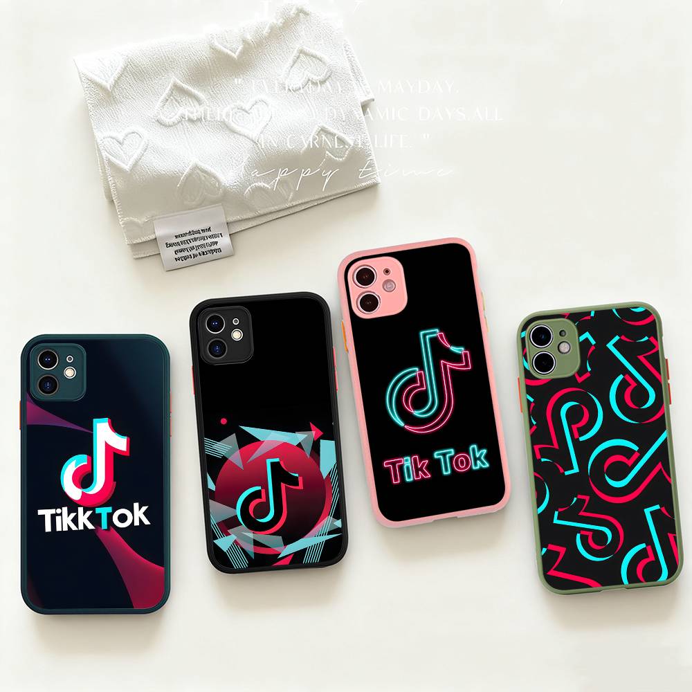 Чехол для телефона T-TikTok-K для IPhone 16 15 14 13 12 11 Pro Max Plus X XS MAX Черный Матовый Чехлы для телефона