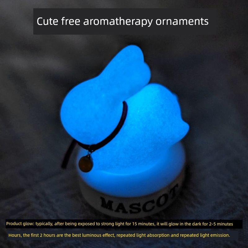 New Little White Rabbit Car Fragrance Diffuser Ornament, Perfume Diffuser Stone, Dashboard Decoration, Cute and Exquisite Car Interior Accessory