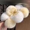 Autumn Winter Plastic Ball Grab Clip Large Plush Hairpin Back Head Shark Clip Hair Accessories 10cm European American Style New