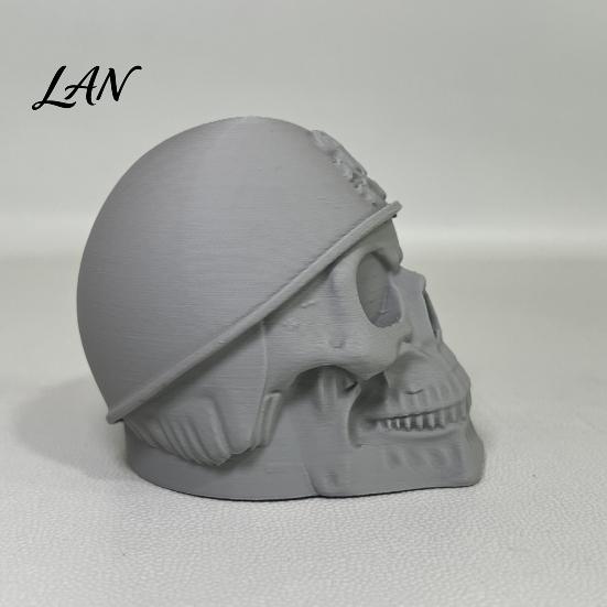 Trailer Hitch Cover Pirate Skull Cover, 3D Carved Tow Ball for SUV Weather-resistant Pickup, Dust Proof Protective Cap Towing Ball, Heavy-duty