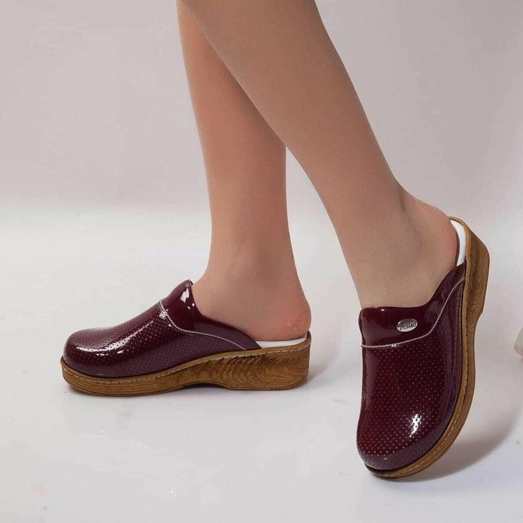 Orthopedic Women's Medical Clogs - Anti-Slip, Comfortable