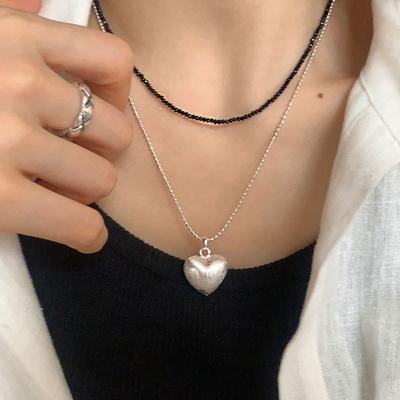 Ожерелье с подвеской Love из матового металла, женское, нишевое, ретро, простое, модное, изысканное, универсальное, на шею, на свитер