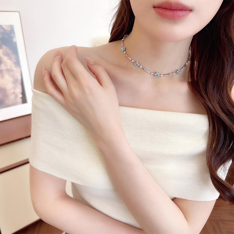 New Light Luxury Zircon Niche Sea Blue Star Necklace Dopamine Collarbone Chain High-end Neck Chain Fashion Accessories