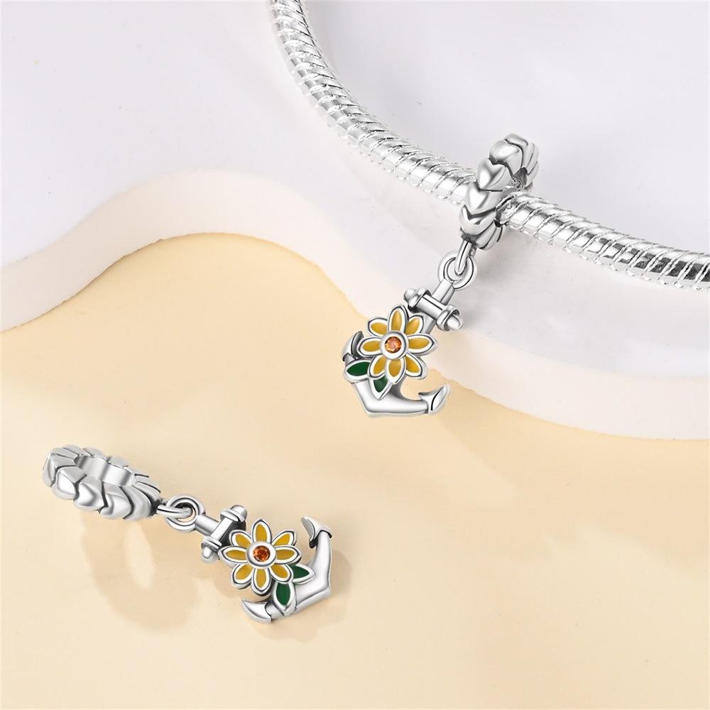 DIY Accessories Pendant Beads Flower Bike Camera Pendant