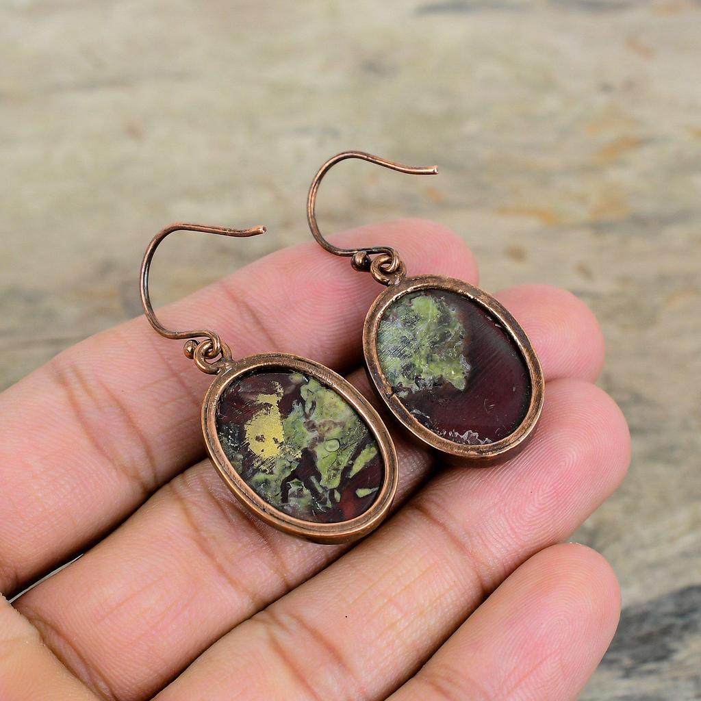 Серьга из кровавой яшмы, гальванопластика, медные серьги, оригинальные украшения из драгоценных камней, дизайнерская серьга, медные украшения ручной работы, подарки на годовщину