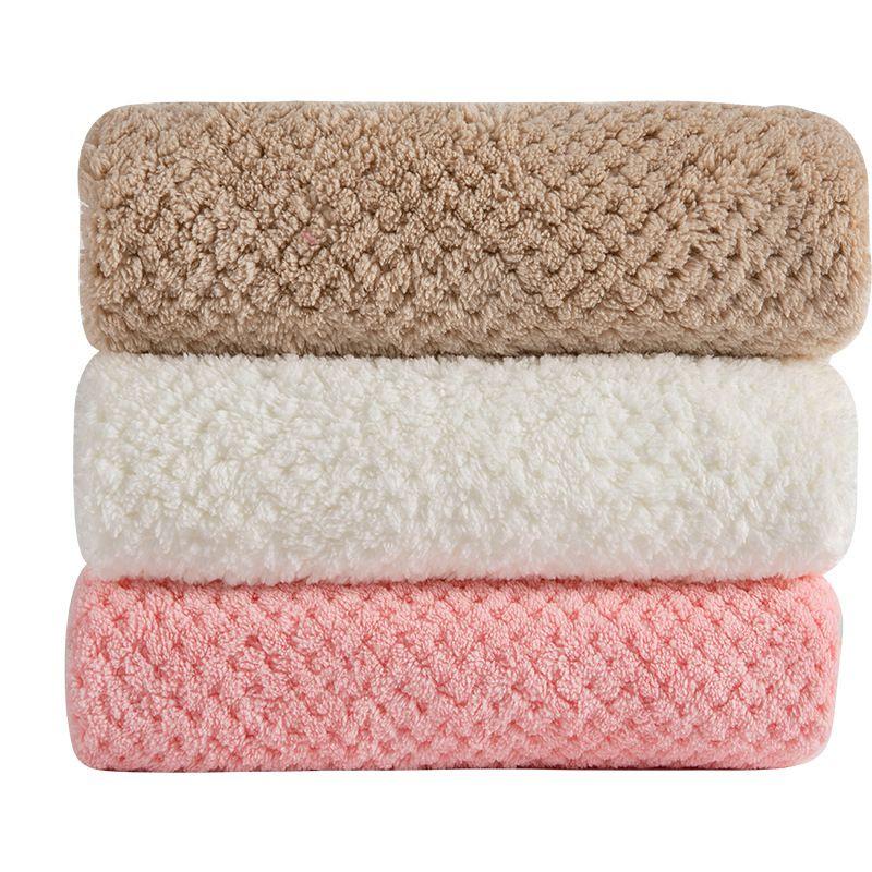 Breathable And Skin-friendly Oversize Bath Towel With Strong Water Absorption