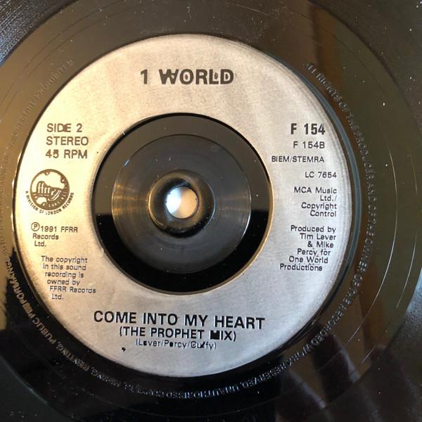 7-дюймовая пластинка 1 WORLD - Come Into My Heart F154 FFRR 1991 UK Танцевальная и электронная Музыка Подержанная
