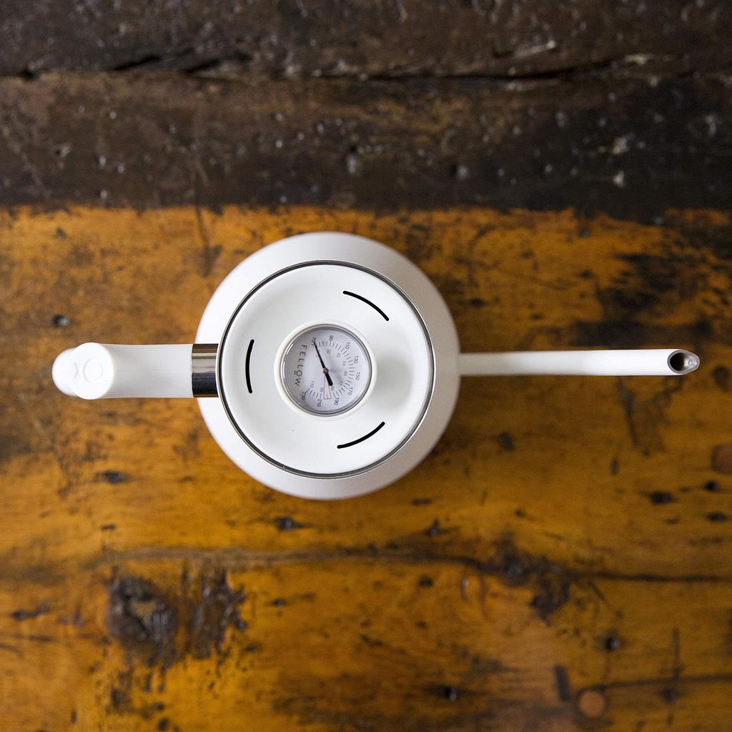 Чайник для пуровера Fellow Stagg, нержавеющая сталь, объем 1 л, с термометром, идеально подходит для кемпинга и активного отдыха (белый)