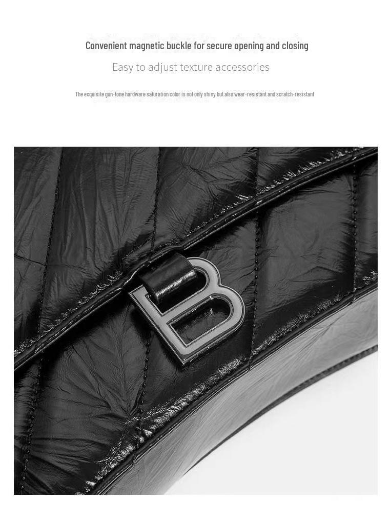 Сумка из коровьей кожи с плиссировкой в форме песочных часов и бриллиантами, весна/лето 2023 г., с пряжкой-цепочкой в форме буквы B — женская сумка через плечо/через плечо