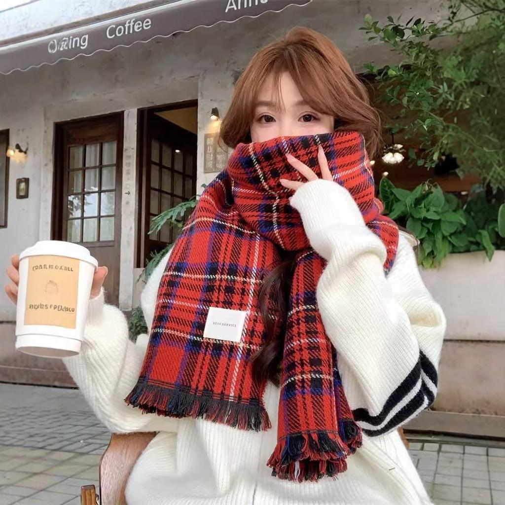 Festive atmosphere red plaid retro scarf women's winter Korean version versatile scarf to keep warm student couple shawl tide