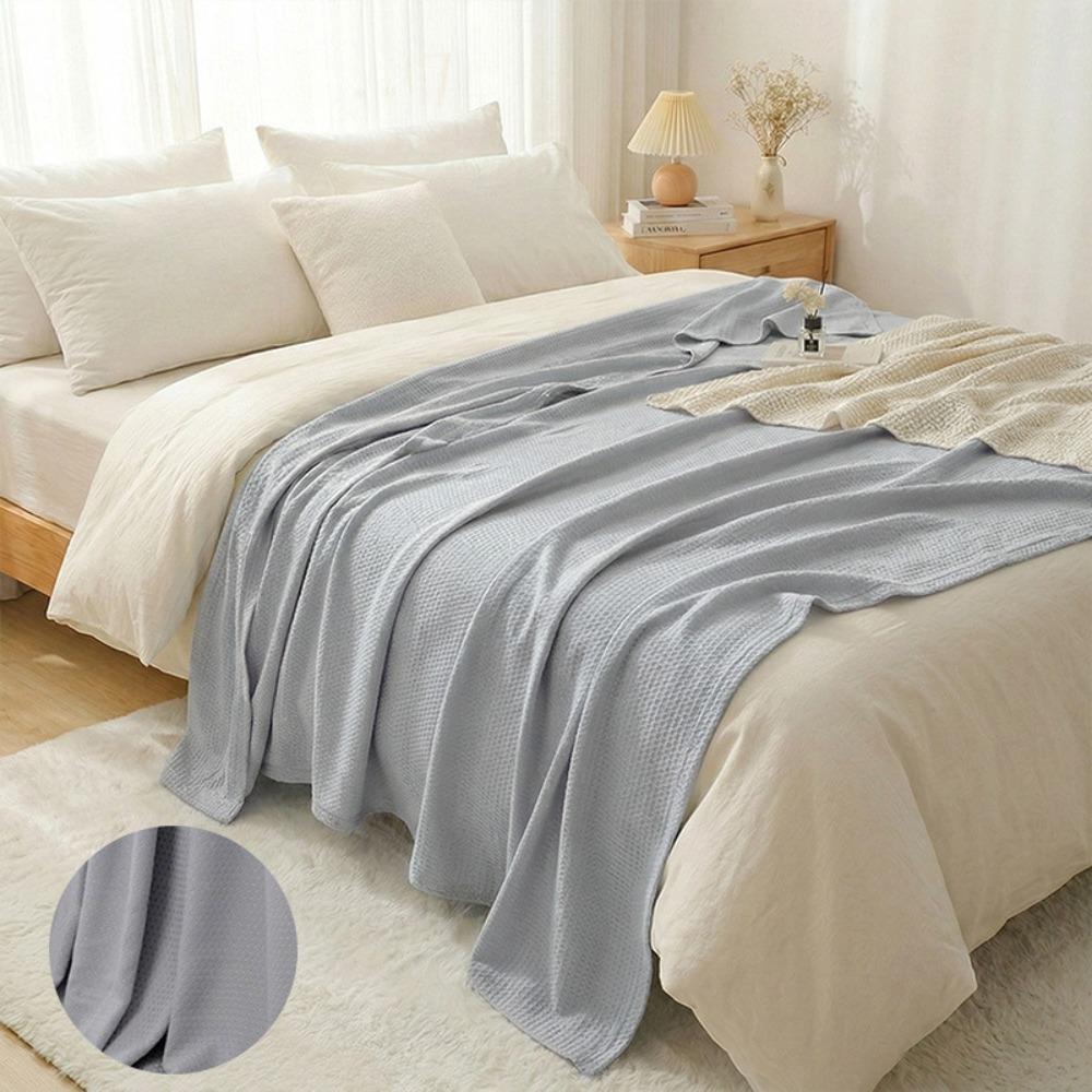 Thin Summer Cooling Blanket Bamboo Fiber Summer Quilt Simple Air-Conditioning Comforters Adults