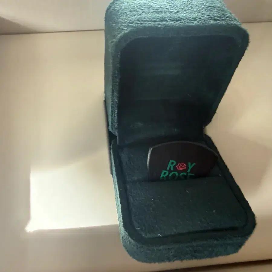 Roy Kim Royrose 1st Fan Club Kit