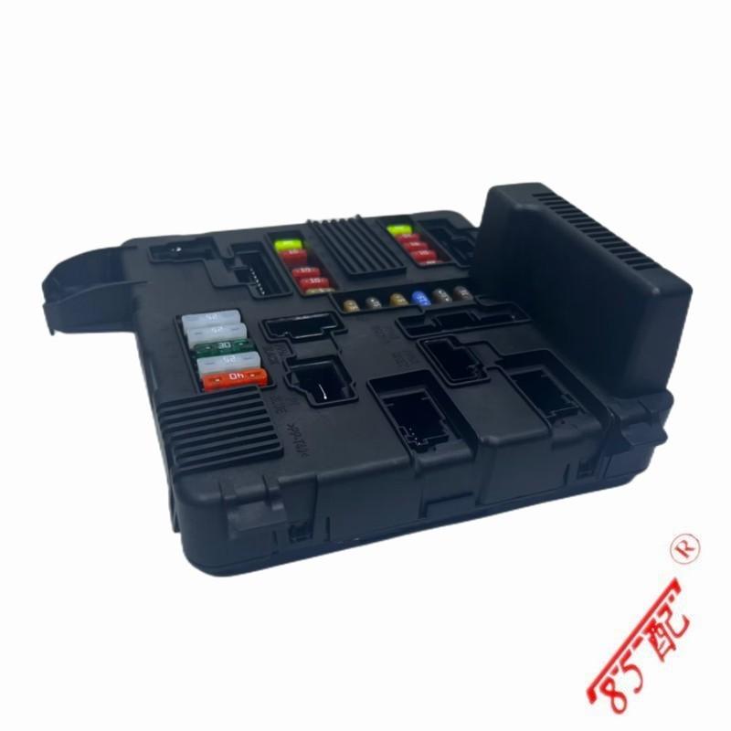 Новый блок предохранителей двигателя 8200306032 8200306033 ДЛЯ AT Renault Megane Scene 2 2002-2006