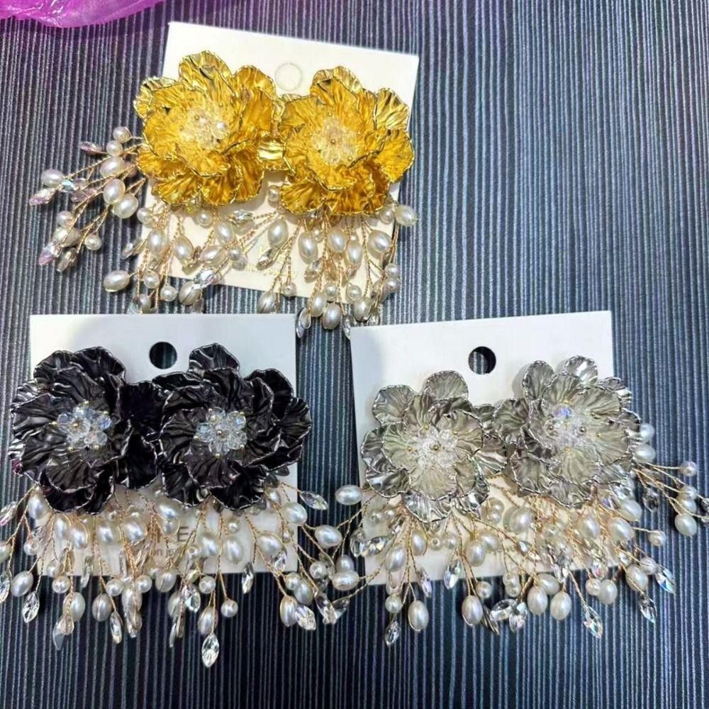 Sparkling Exaggerated Ear Studs Women's Accessories Beaded Peal Earrings Flower Earrings Party