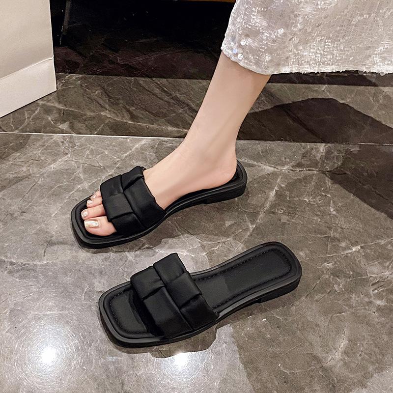 Красивые классные тапочки, женская летняя одежда, модная и универсальная юбка 2025, новая фея, французская плоская пляжная обувь