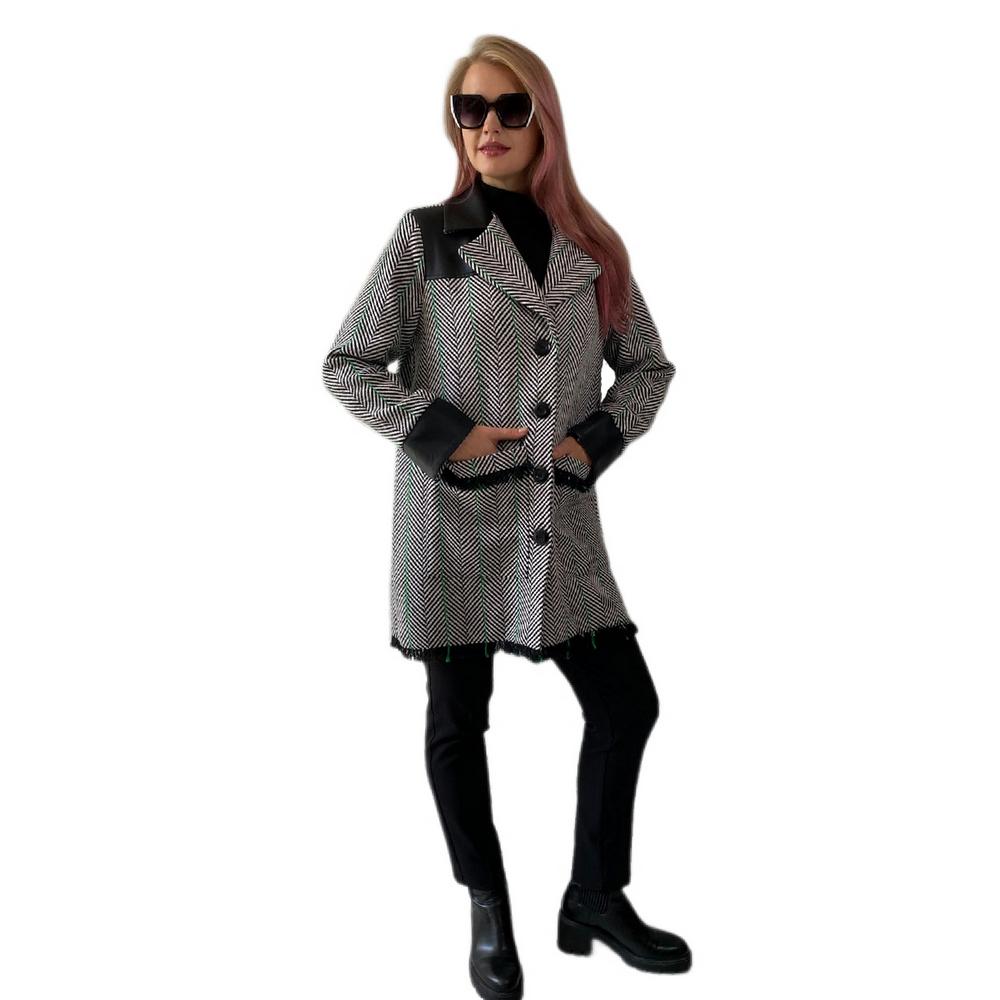 Fierte Women's Large Size Coat Lm96020 Button Closure Lining Leather Detail