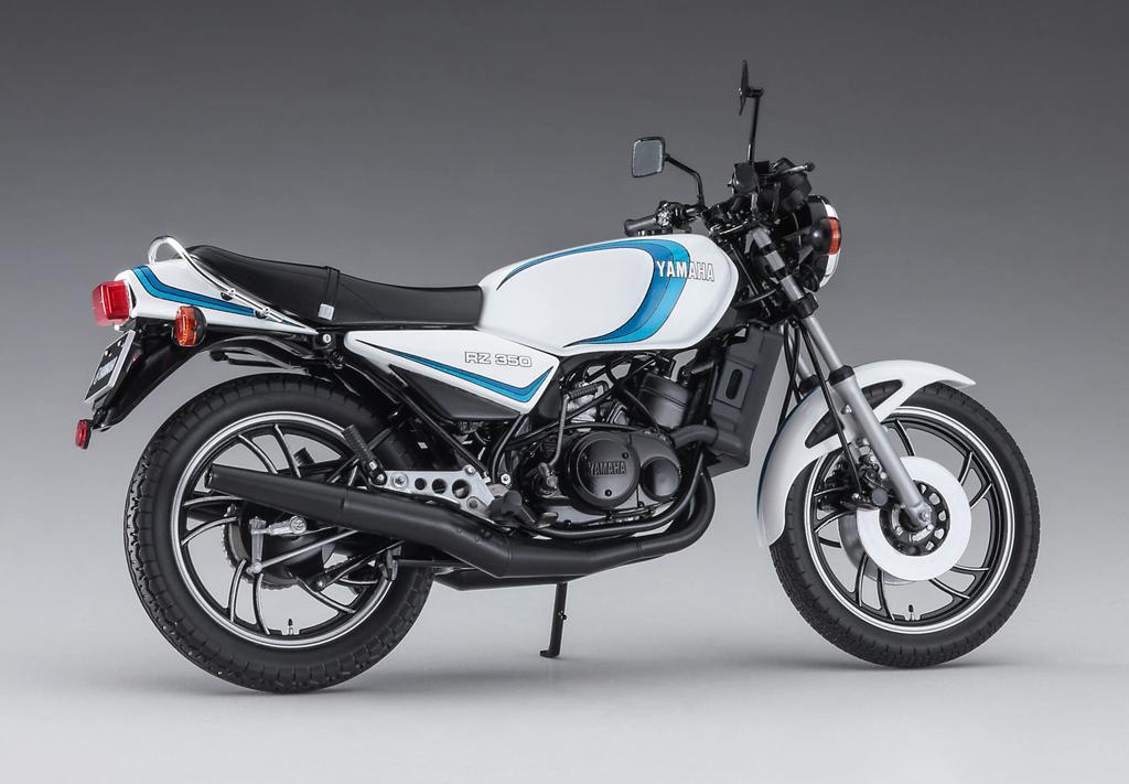 Hasegawa Серия Мотоциклы Пластиковая Модель Yamaha RZ350 BK15 1/12 (4У0) (1981)