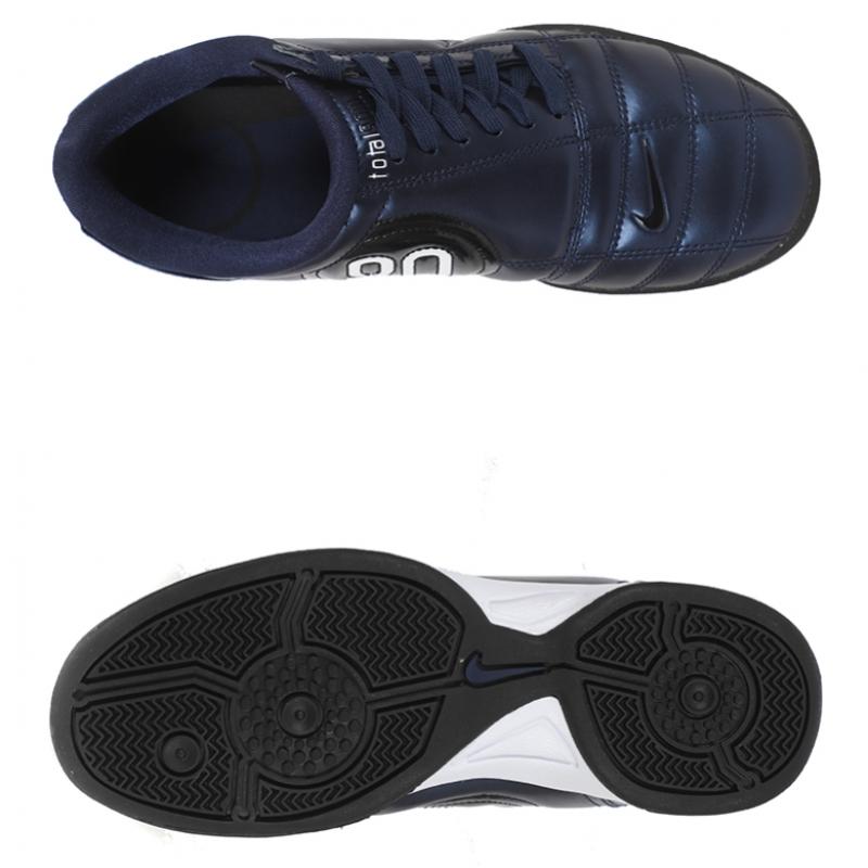 Nike Кроссовки W Total 90