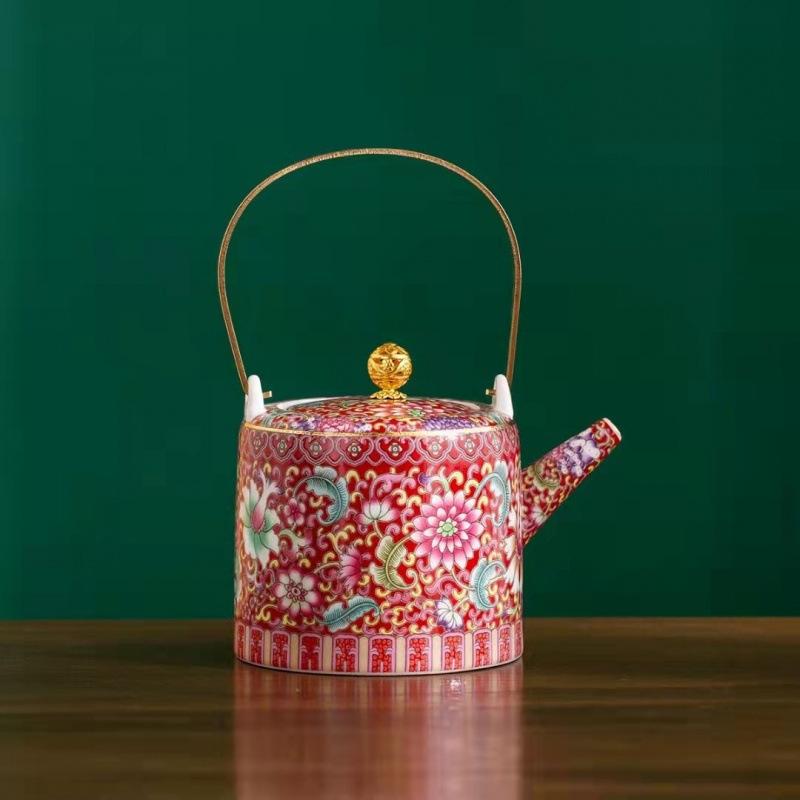 Цзиндэчжэньская керамика и керамика Керамический прессованный чайник для пуэра Чайник с ситечком для заваривания чая Чайная посуда Чайная посуда Чайная церемония