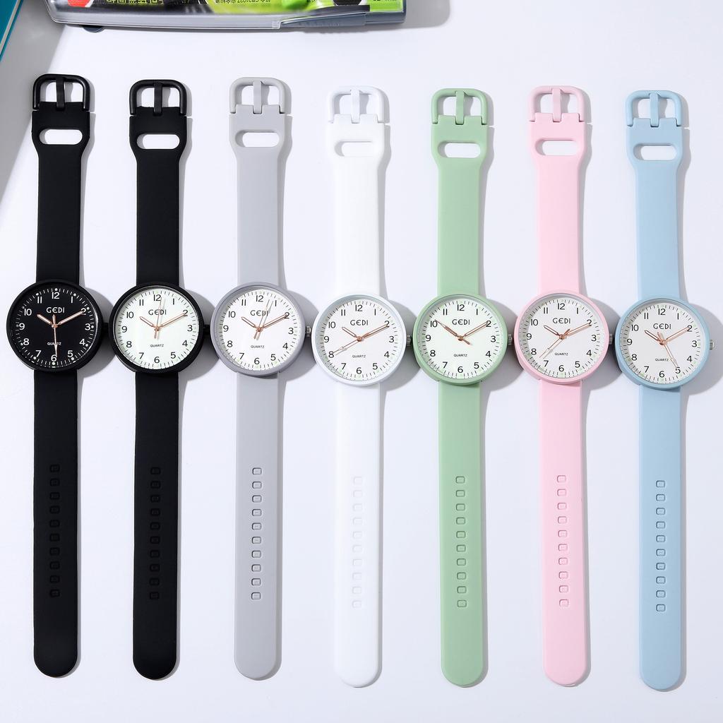Summer Jelly Silicone Watch Fashionable And Simple Student Luminous Watch Women'S Quartz Waterproof Watch