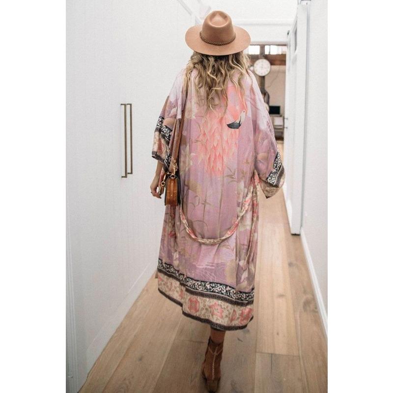 Пляжная блузка Цветочный халат для отпуска Бикини Солнцезащитный крем Сексуальный кардиган Женщина