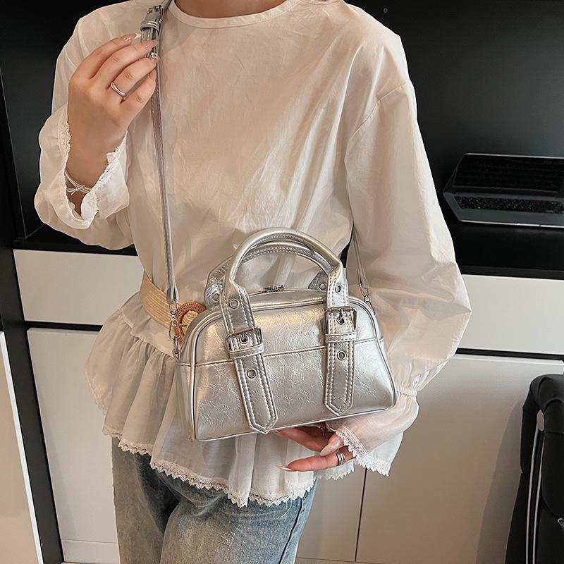 Женская новая сумка через плечо