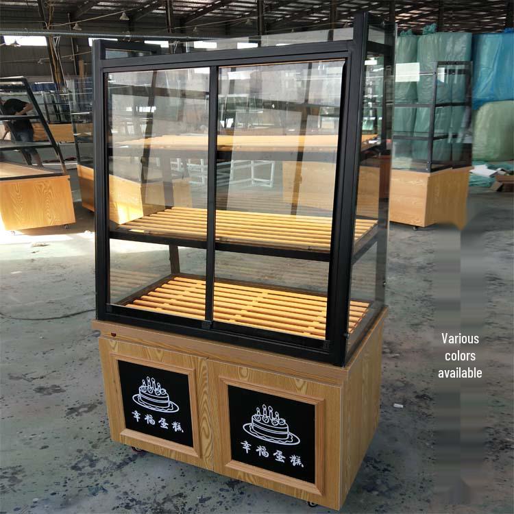 В наличии кондитерская витрина: Остров из массива дерева и кованого железа с ящиками для хлеба, выпечки и жареных продуктов