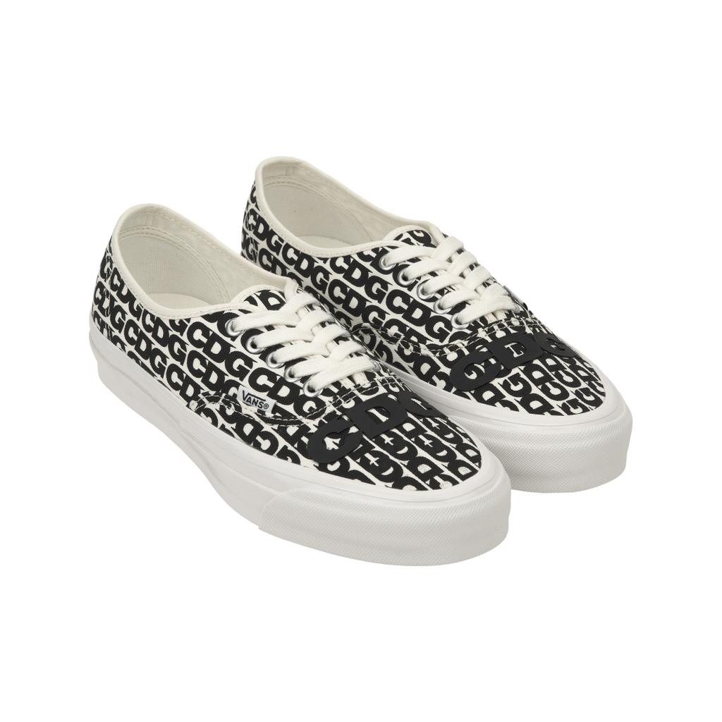 Comme Des Garçons x Vans Authentic 44 Универсальные Удобные Прочные Низкие Скейтбордические Кроссовки Унисекс Черные Белые VN000EEUUY6