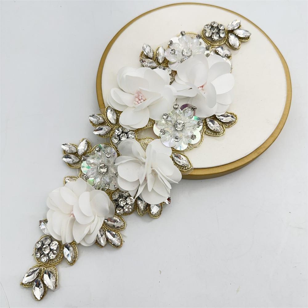 1PCS Handmade 3d Sew On Applique Embroidery Rhinestone Flower Patch for Wedding Dress