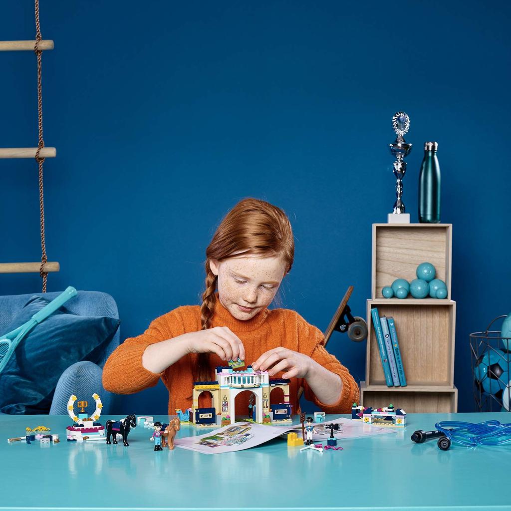 LEGO Friends Heartlake Riding Club 41367 Block Toy Girl