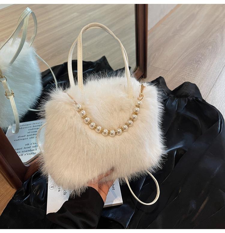 Модная сумка 2024 года, новая женская сумка, симпатичная пушистая сумка через плечо, сумка-мессенджер в иностранном стиле с бисером