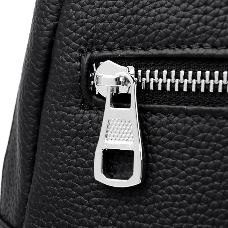 New 2023 Cowhide Female Bag Summer Women 's Backpack Shoulder High-Capacity Ladies Bags Travel Bag Girls Chest Bag