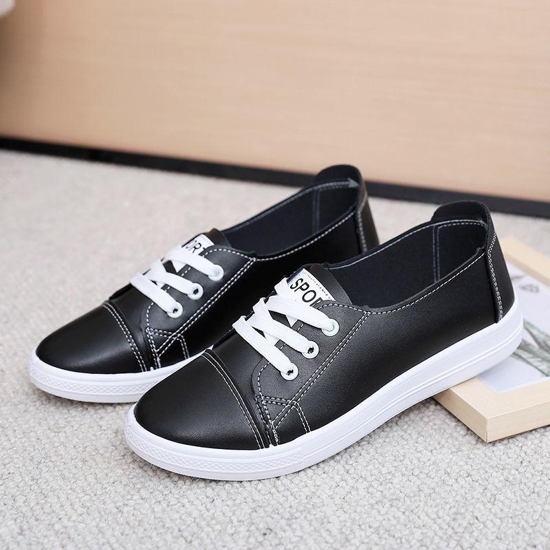 Lace-up Small White Shoes Female Student Flat Shoes Korean Version Comfortable Lightweight Soft Sole Single Shoes Casual Non-slip Skate Shoes