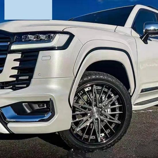 Расширители колесных арок для Land Cruiser LC300 Модели 22-25 - Декор Wide Body от Mona Lisa Fan