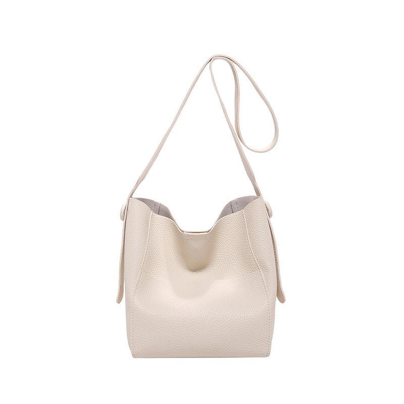 Популярные сумки этого года женские сумки 2024 новые модные осенние сумки-мессенджеры с широкими ремешками простые пригородные переносные сумки-ведра