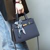 New Handbag Genuine Leather Atmospheric Women's Middle Aged Crossbody High End Mother Bag