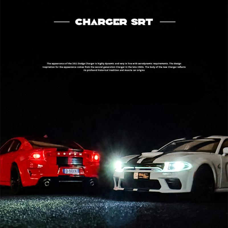 1/32 DODGE Charger SRT Hellcat Alloy Sports Car Model Diecast Toy Muscle Vehicles Car Model Simulation Sound and Light Kids Gift