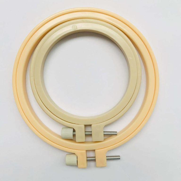 1pc Plastic Imitation Bamboo Embroidery Hoop DIY Amulet Embroidery Tool Plastic Embroidery Hoop Cross Stitch Hoop