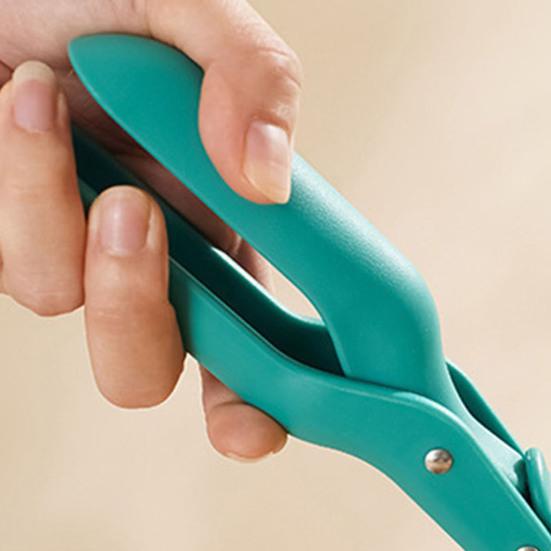 2Pcs Anti-Slip Bowl Clip Hot Plate Grippers Multi-Function Safety Grip for Microwave Pizza Pan Hot Bowls Easy To Clean Kitchen Tool