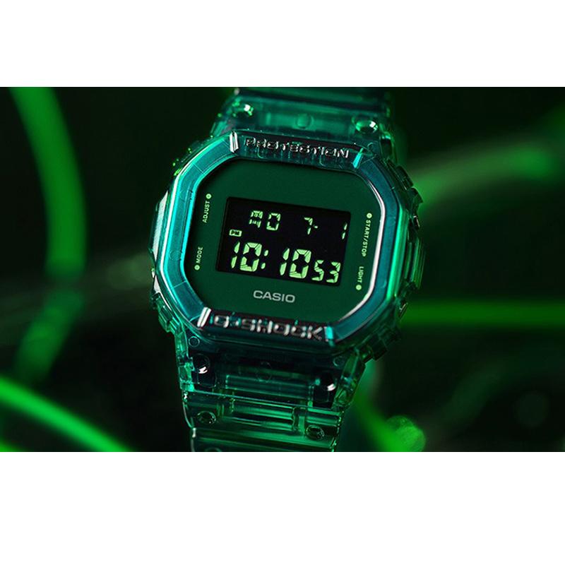 Casio Женские часы G-SQUAD Series Черные DW-5600SB-3PRABS