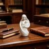 Скульптура «Мать держит новорожденного» 3D-печать Фигурка мамы и ребенка Подарки для новой мамы на День матери, Пасху, день рождения