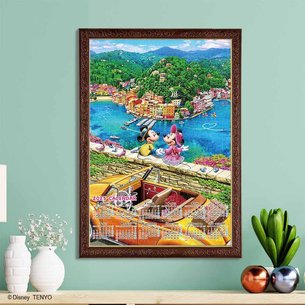 Tenyo in Jigsaw Puzzle Disney 2025 Calendar Jigsaw Puzzle Drive Date Finish with and Service Card (Tenyo) [Made Japan] 1000-Piece (51x73.5cm)