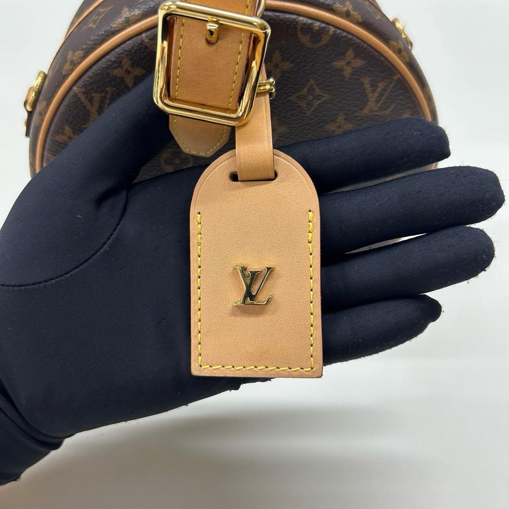 [Б/У] Маленькая Шляпная Коробка Monogram Canvas Кожаная Сумка на Плечо Средняя - Отличное Состояние #1LE8VWR