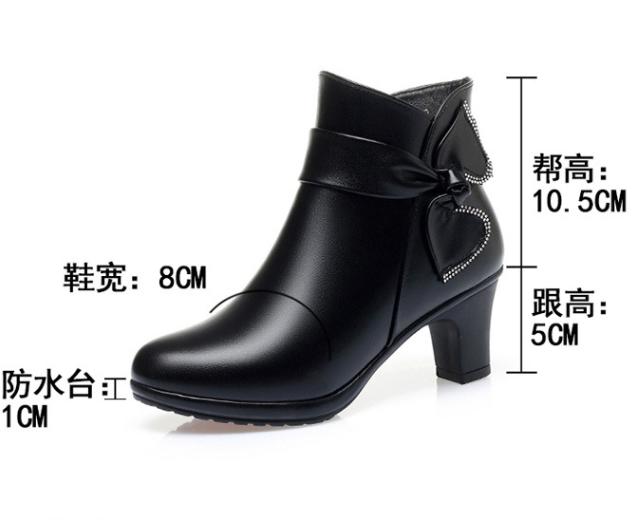 Женские туфли на высоком каблуке, ботильоны из мягкой кожи, осенне-зимние плюшевые сапоги для снега, брендовые, с острым носком, на среднем каблуке, мамины хлопковые туфли