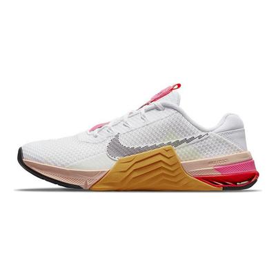 Женские кроссовки Metcon 7 X Rawdacious White Pollen Ярко-Малиновые DA9625-121