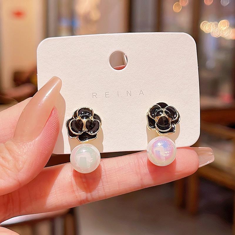 Корейские серьги с цветочным жемчугом из серебра S925 пробы — универсальный и стильный дизайн, вдохновленный лесом