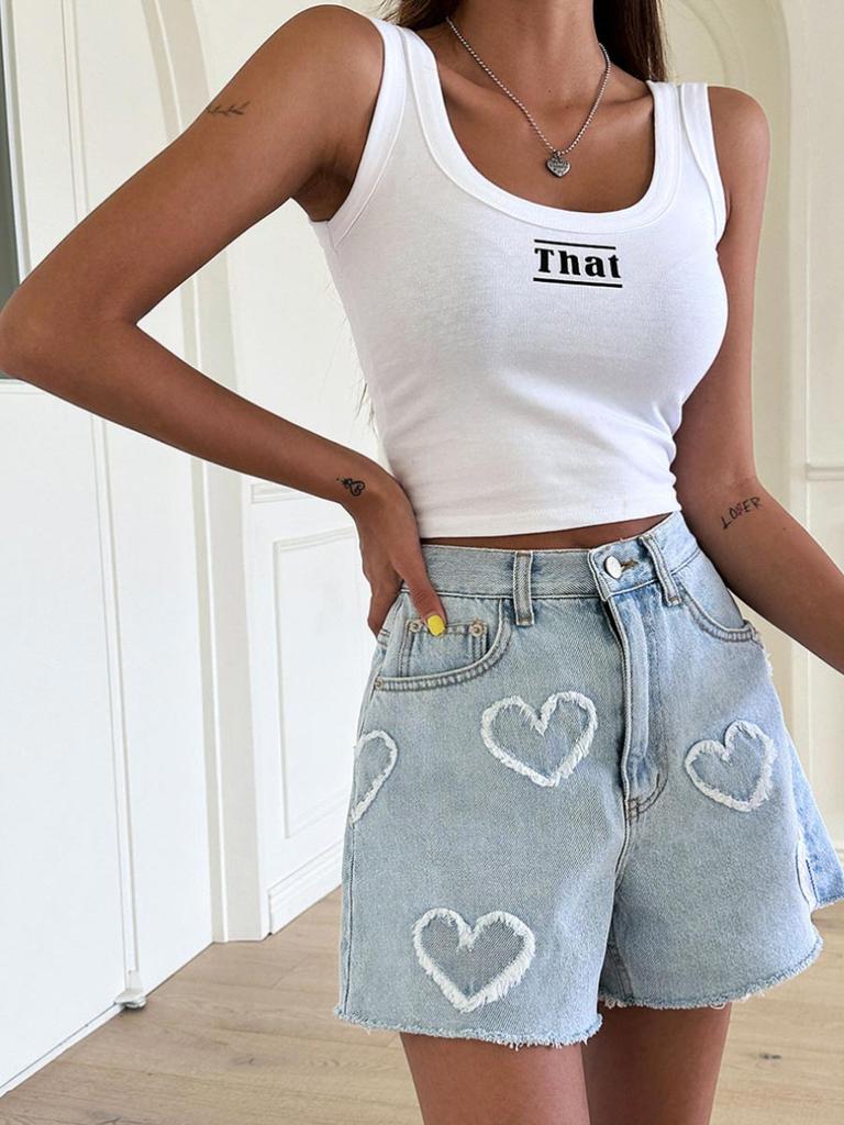Women's Jeans Shorts Blue Cute Raw Edge Heart Pattern High Waist Fashion Denim Hot Pants Summer Y2k Clothing