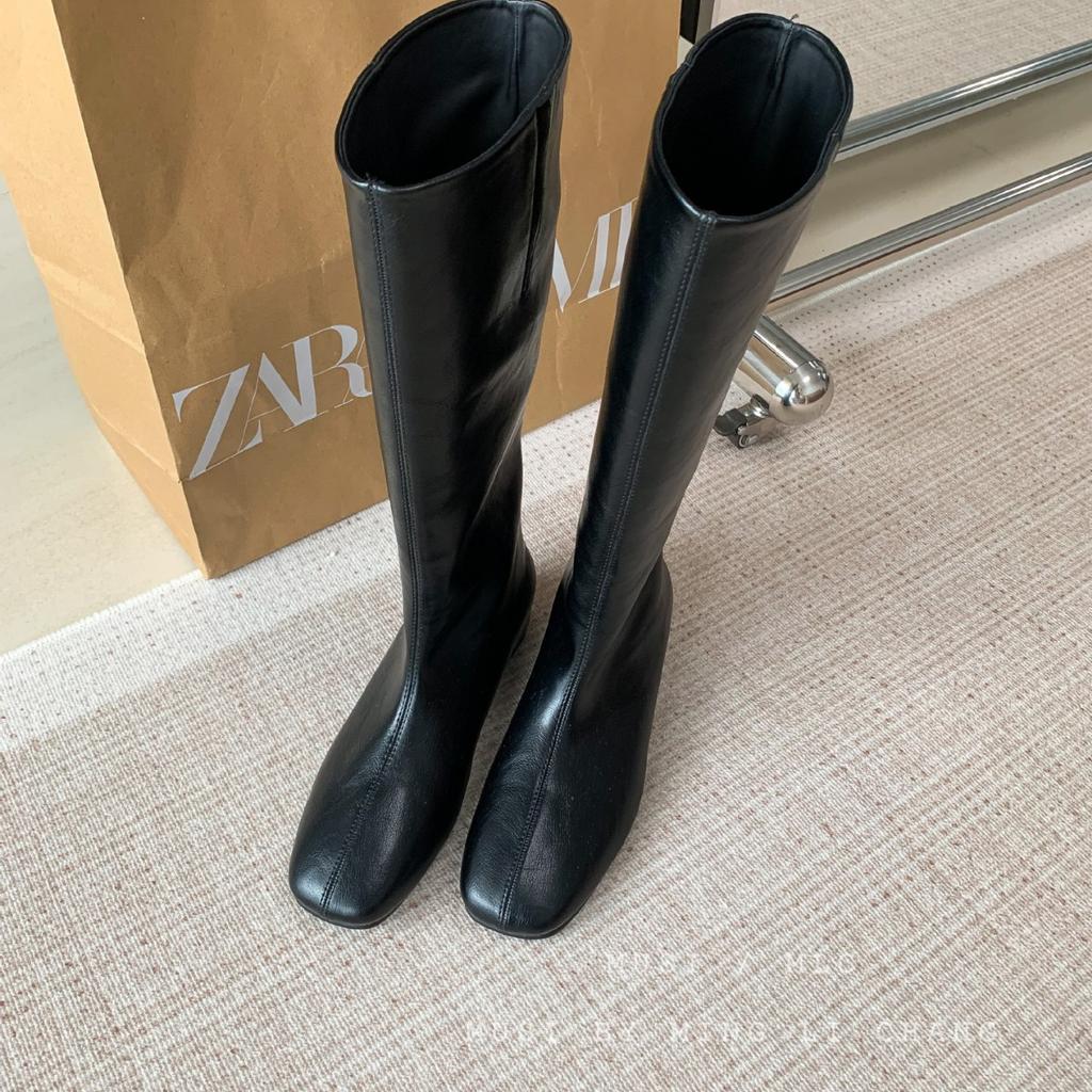 Французское увеличение внутренней высоты, но женские ботфорты 2025 новые тонкие ботфорты квадратный носок плоская подошва рукав рыцарские сапоги